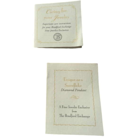 Bradford Exchange "Unique As A Snowflake" diamond pendant in sterling silver - Picture 4 of 9